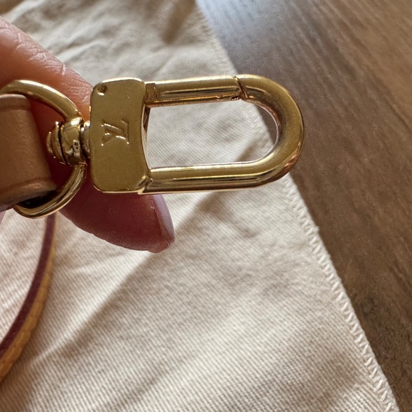 Louis Vuitton Eva Pochette Damier Azur Canvas Crossbody - Picture 7 of 13